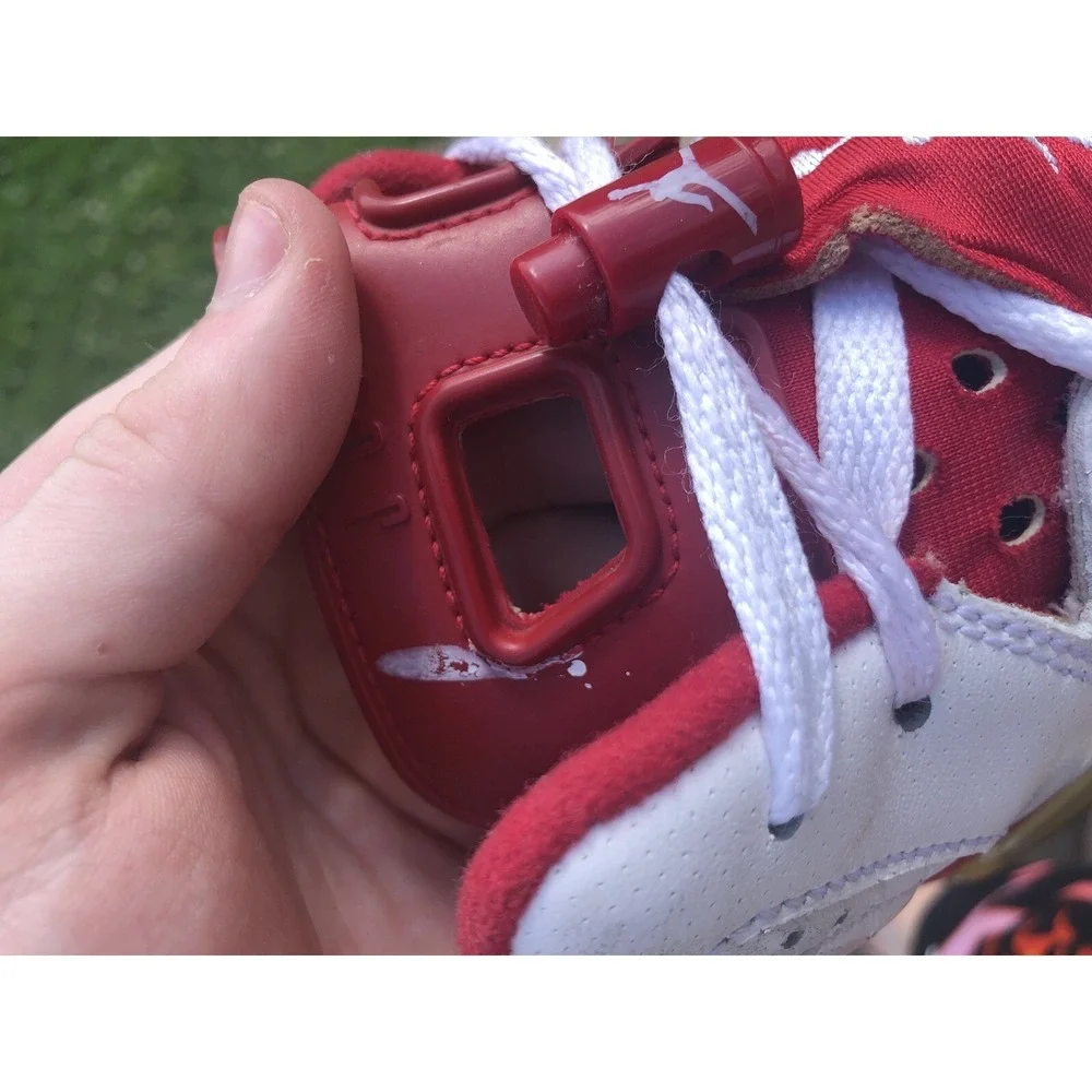 Vintage 2017 Jordan Air Jordan 6 Retro Alternate White Red Sneaker 6.5
